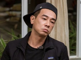 【APT扑克】演员陈小春，凭借在《古惑仔》中的精彩表现获得观众肯定